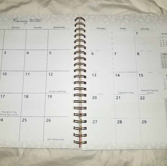 2020 Desk Planner, 18 Month Calendar - Picture 5 of 8